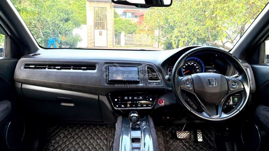 Honda Vezel RS 2016 SUV (Used)
