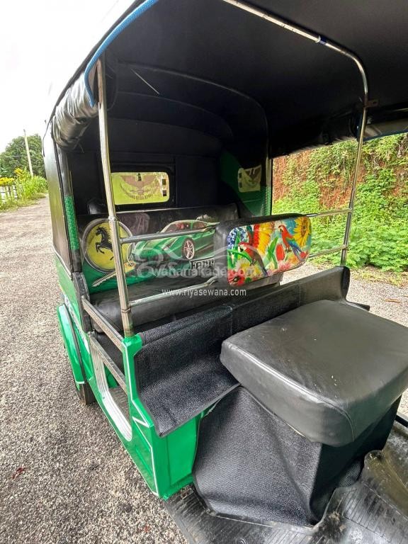 Bajaj RE 2018 Three Wheeler (Used)