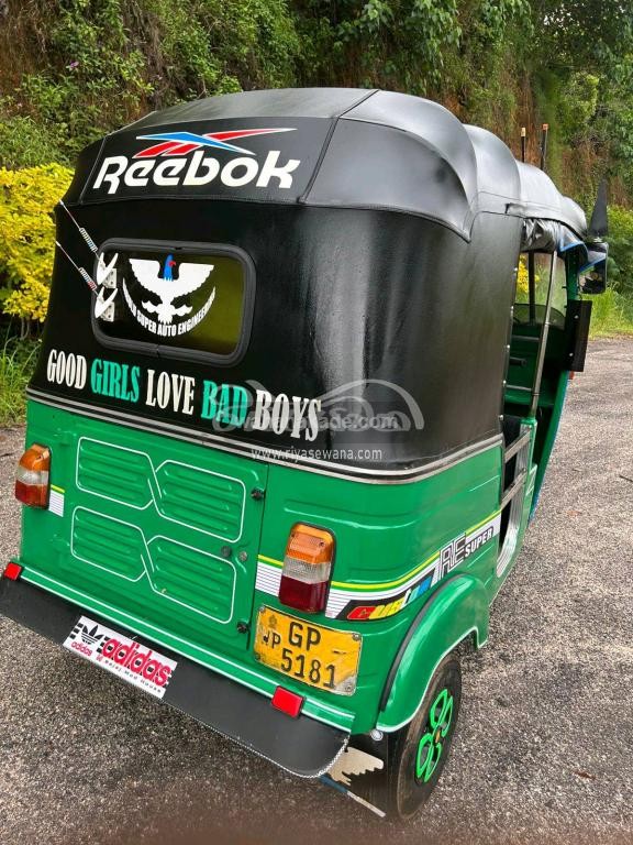 Bajaj RE 2018 Three Wheeler (Used) - Image 4