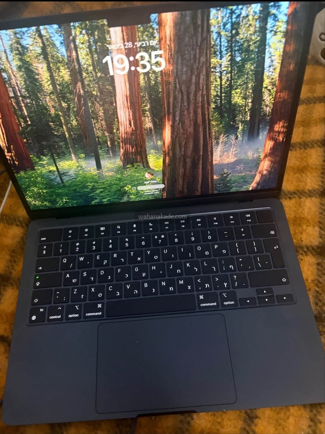 Apple MacBook M2 2020 - Image 2