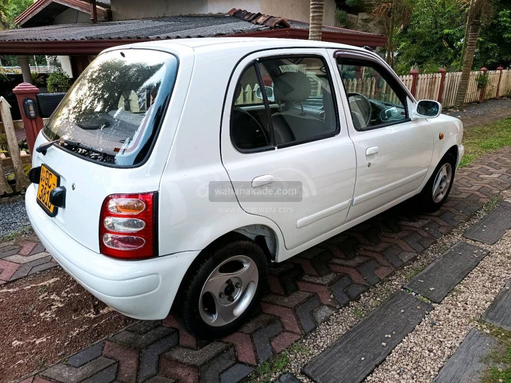 Nissan March (K11) 2002 Hatchback (Used) - Image 8