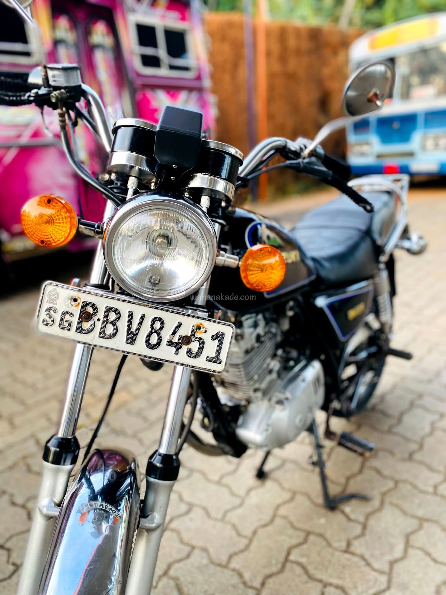 Suzuki GN125 2000 Motorcycle (Used) - Image 1