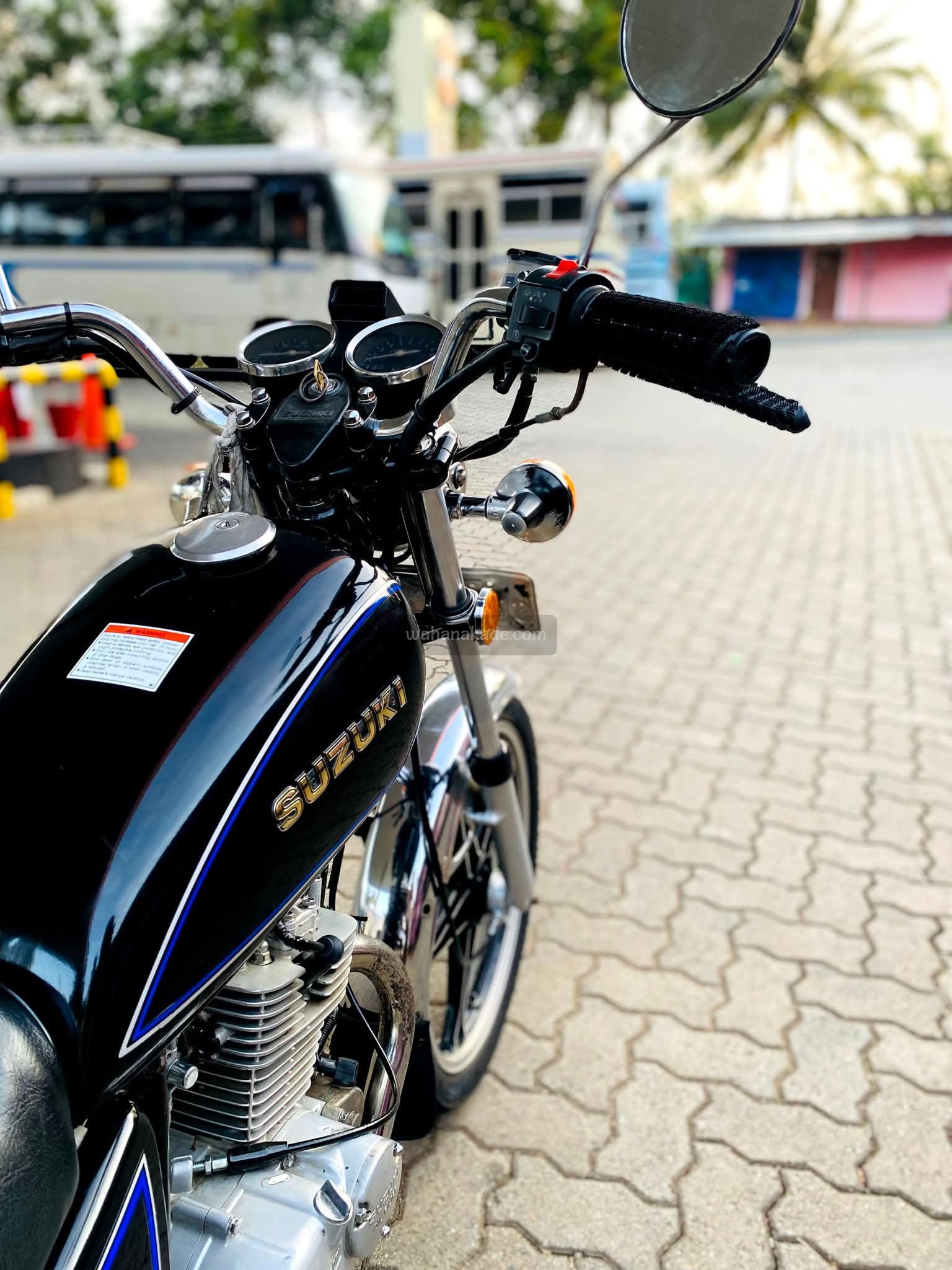 Suzuki GN125 2000 Motorcycle (Used) - Image 3