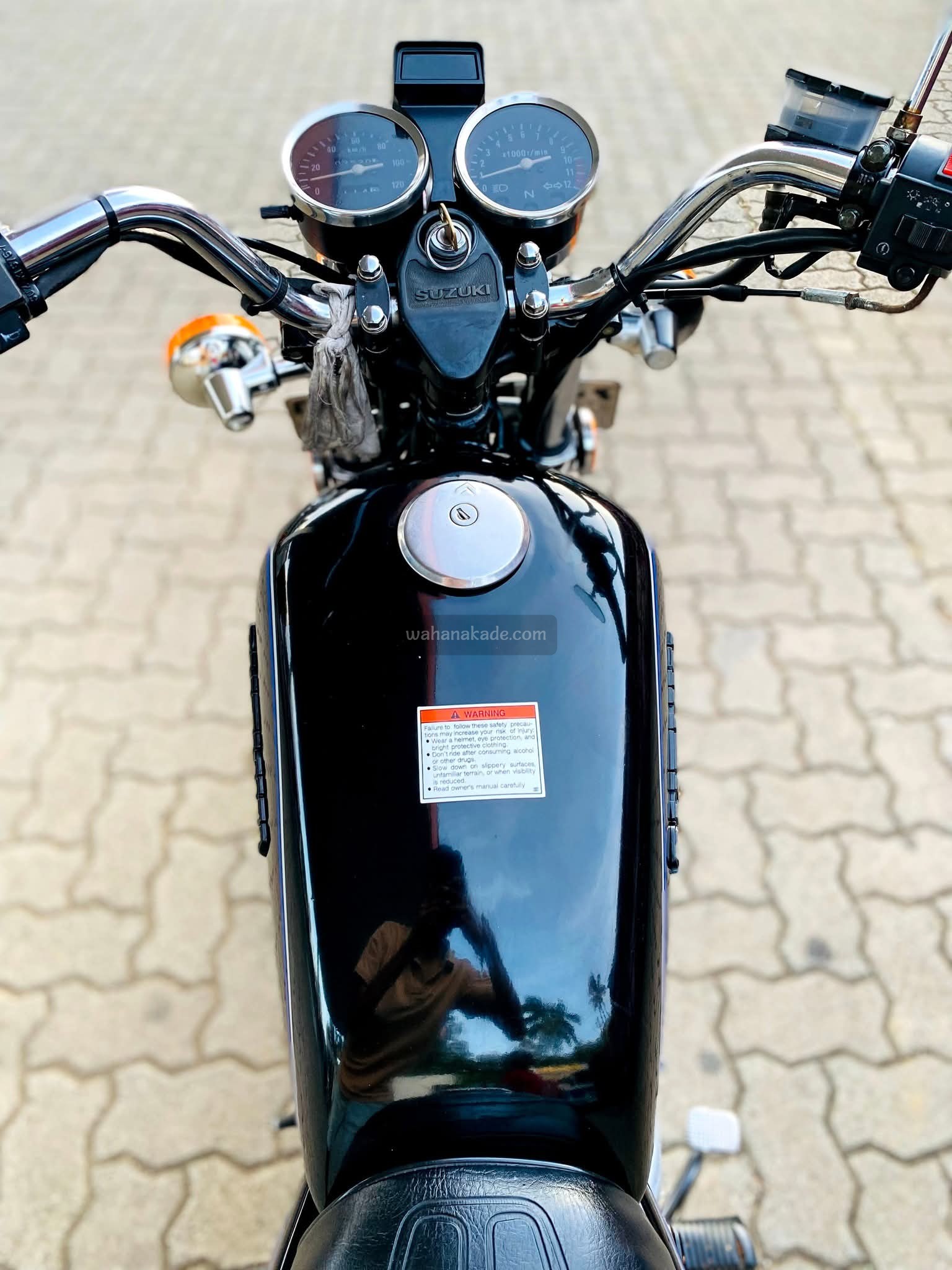 Suzuki GN125 2000 Motorcycle (Used) - Image 8